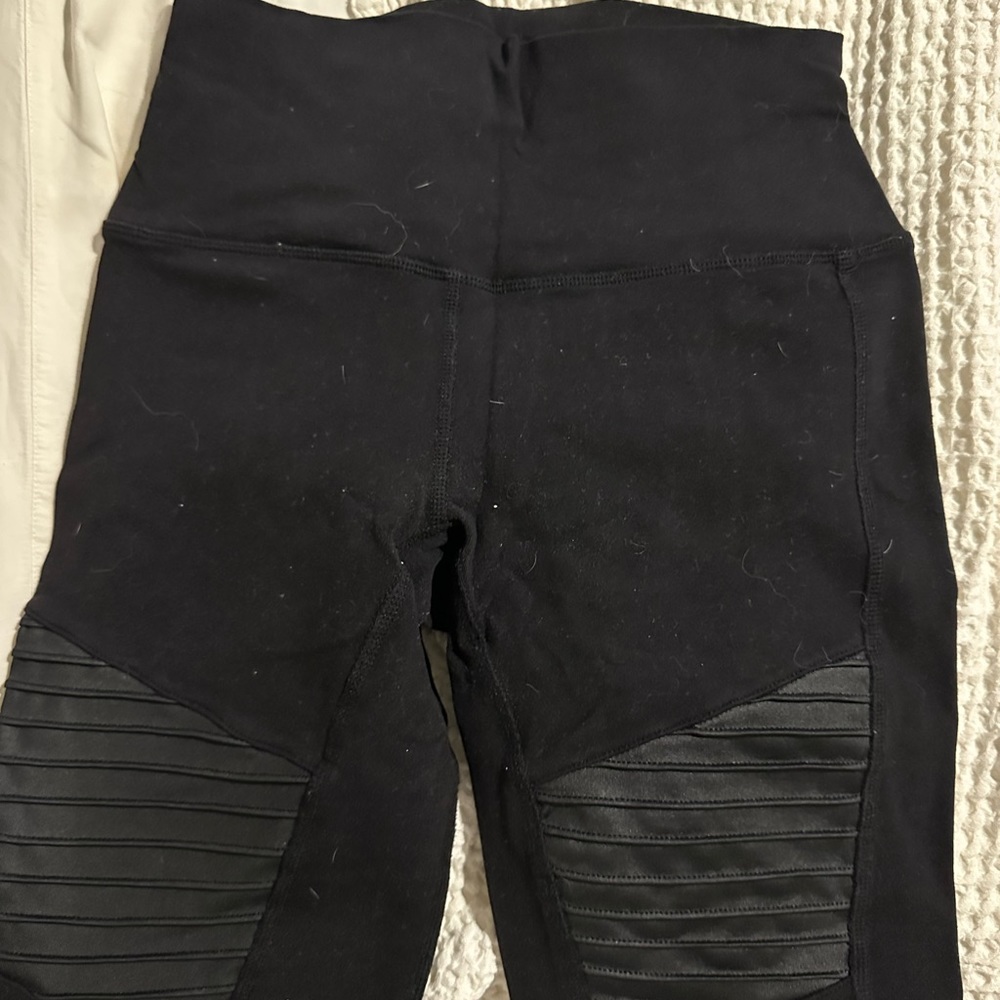 Alo moto leggings